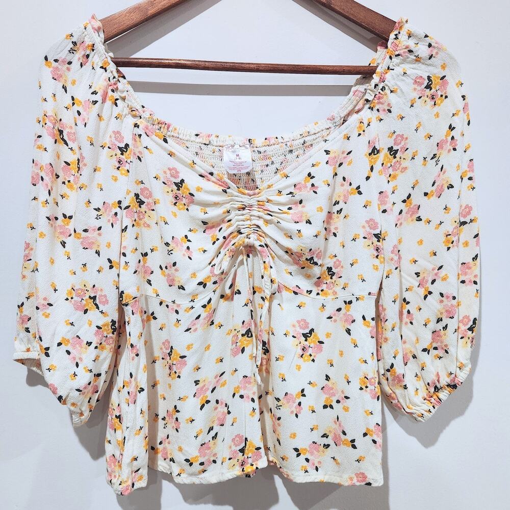 No Boundaries Cream Floral Coquette Milk Maid Cropped Y2K Top Size Medium